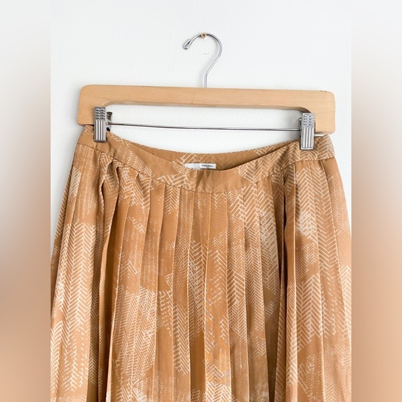 Halogen Midi Printed Tan Pleated Skirt Full Flowy Classy Neutral Formal Casual 2 - Picture 4 of 8